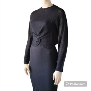 NWT Long Sleeved Cropped Knit Maternity Top with Twist Detail black XS